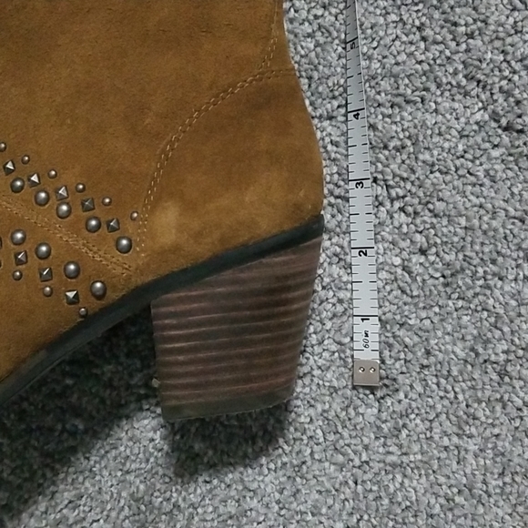 Lucky Brand Studs Booties in Caramel 6M - Picture 7 of 11